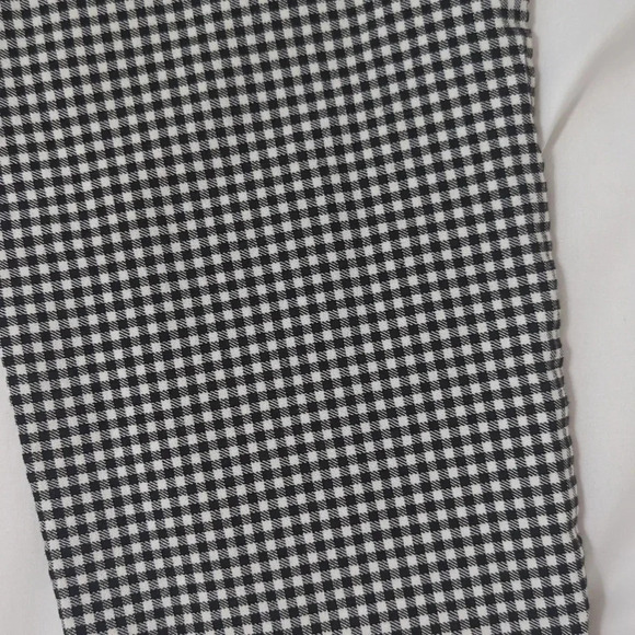 Urban Outfitters Susie High Rise Plaid Pants, Color Black/White Size 6 - Picture 13 of 15